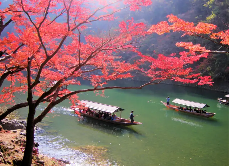 arashiyama river