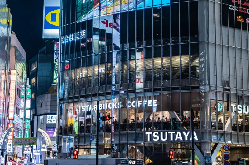 Starbucks overlooking Shibuya Crossing