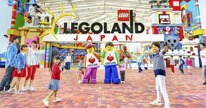  Iconic Lego sculptures at Legoland Japan
