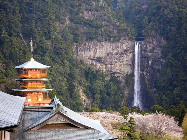 Nachi Falls, Japan's tallest single-drop waterfall, with Kumano Nachi Taisha Shrine nearby.