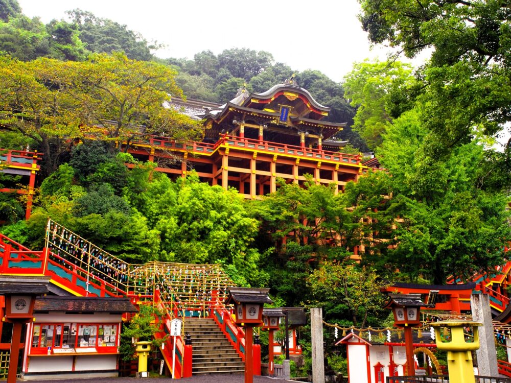 Yutoku Inari Shrine: A Spiritual Landmark in Saga, JAPAN
