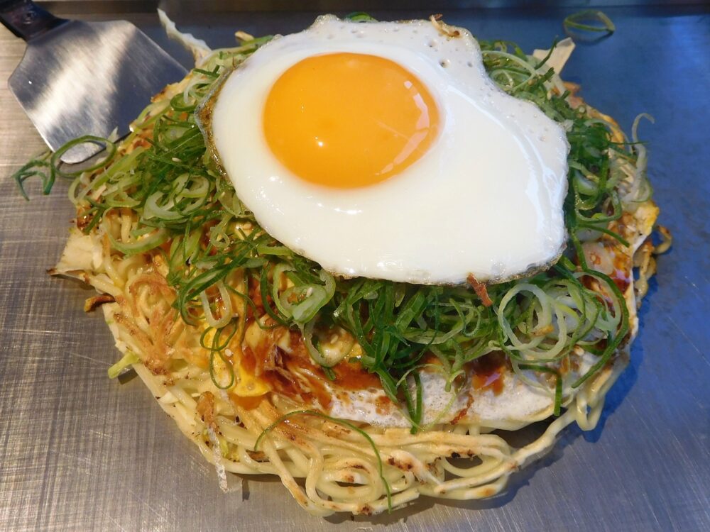 4 Must-Try Okonomiyaki Restaurants：Hiroshima’s Soul Food