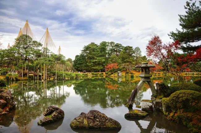 The tranquil Kenrokuen Garden, a symbol of Kanazawa’s natural beauty and history.