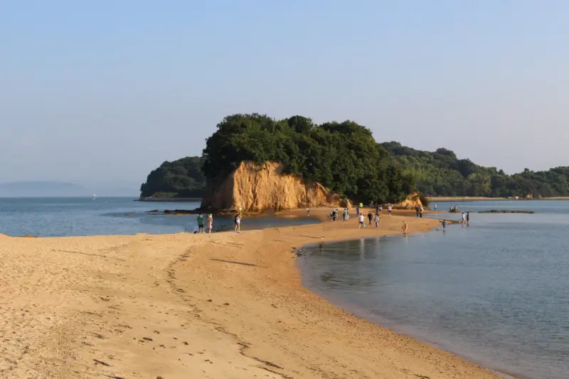 Angel Road, a scenic sandbar in Kagawa.