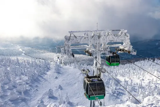 Mount Zao’s snow monsters, a unique winter phenomenon attracting visitors worldwide.