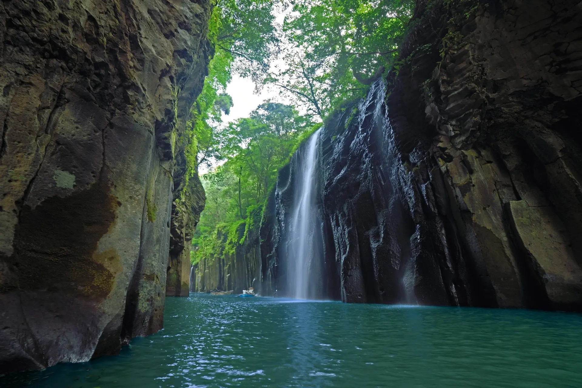 Miyazaki: A Tropical Retreat of Beaches, Shrines, and Scenic Landscapes