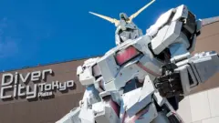 Life-sized Unicorn Gundam statue in Odaiba, Tokyo.